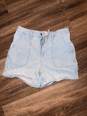 Universal Thread Pale Blue High-Rise Denim Shorts